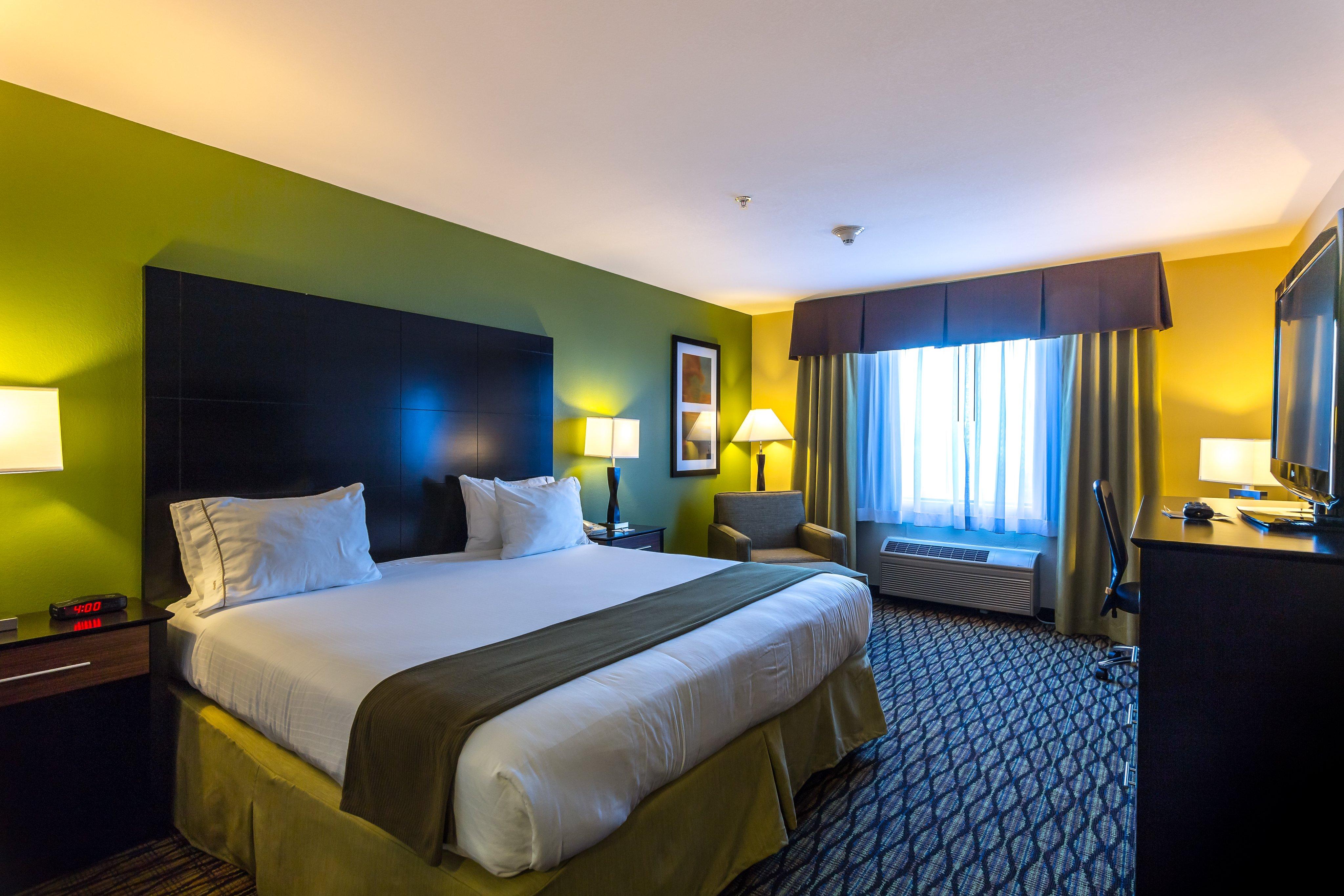 Holiday Inn Express Hotel & Suites Edmond By Ihg Exterior photo